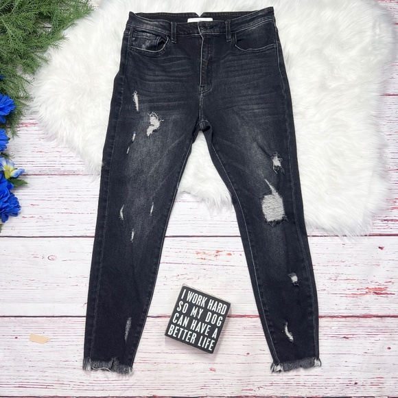 👖|•KANCAN•| Black Distressed Skinny Jeans Size 13/30👖 - Picture 1 of 9